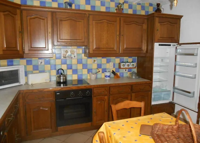 Vallee Des Pres By Interhome *